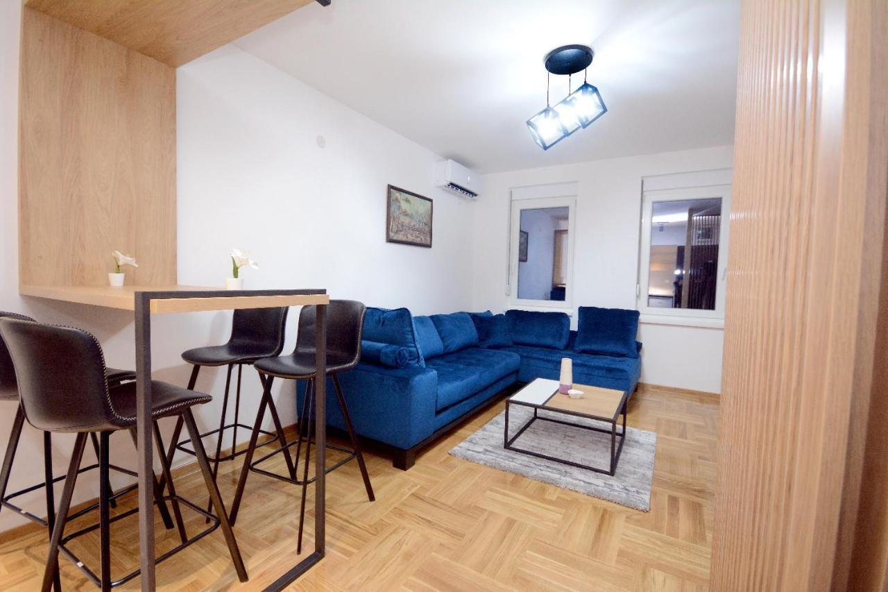 Appartamento Cvetkovic Lux Аpartmani & Free Garaza Vrnjačka Banja Esterno foto